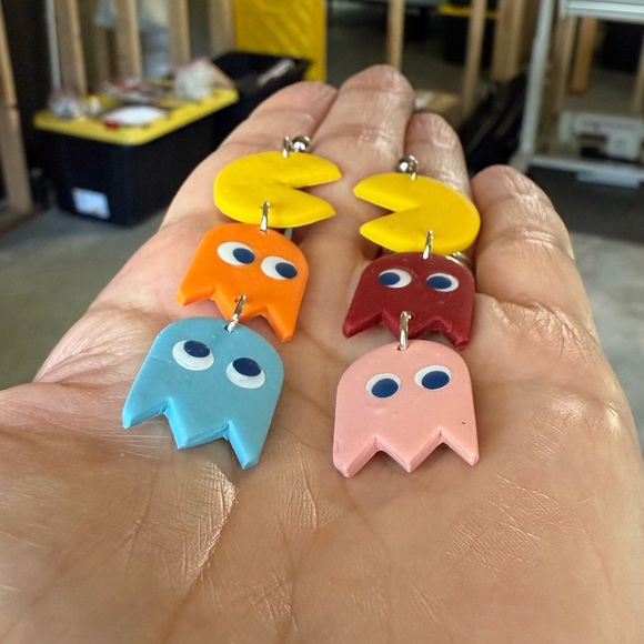 Handmade Pac-Man earrings - Picture 3 of 4